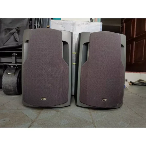 JVC SP D622 3 way Speaker System