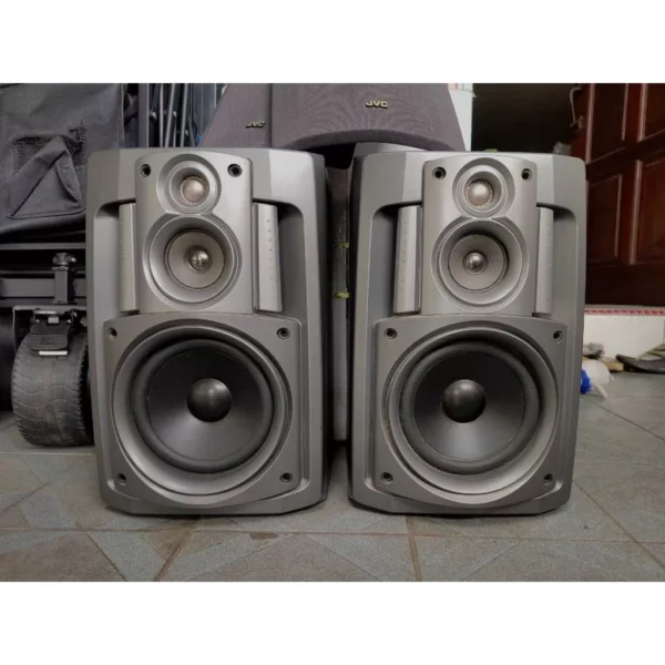 JVC SP D622 3 way Speaker System